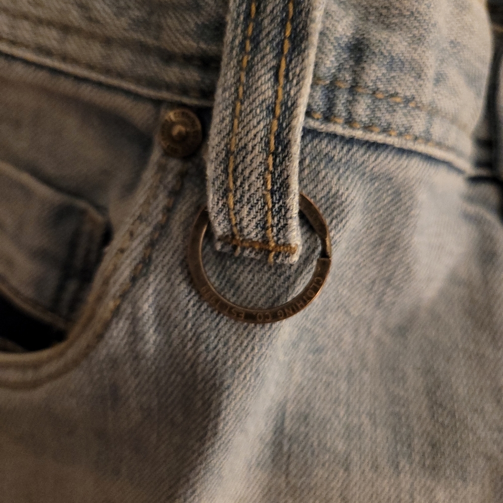 Jeans - Picture 4 of 13